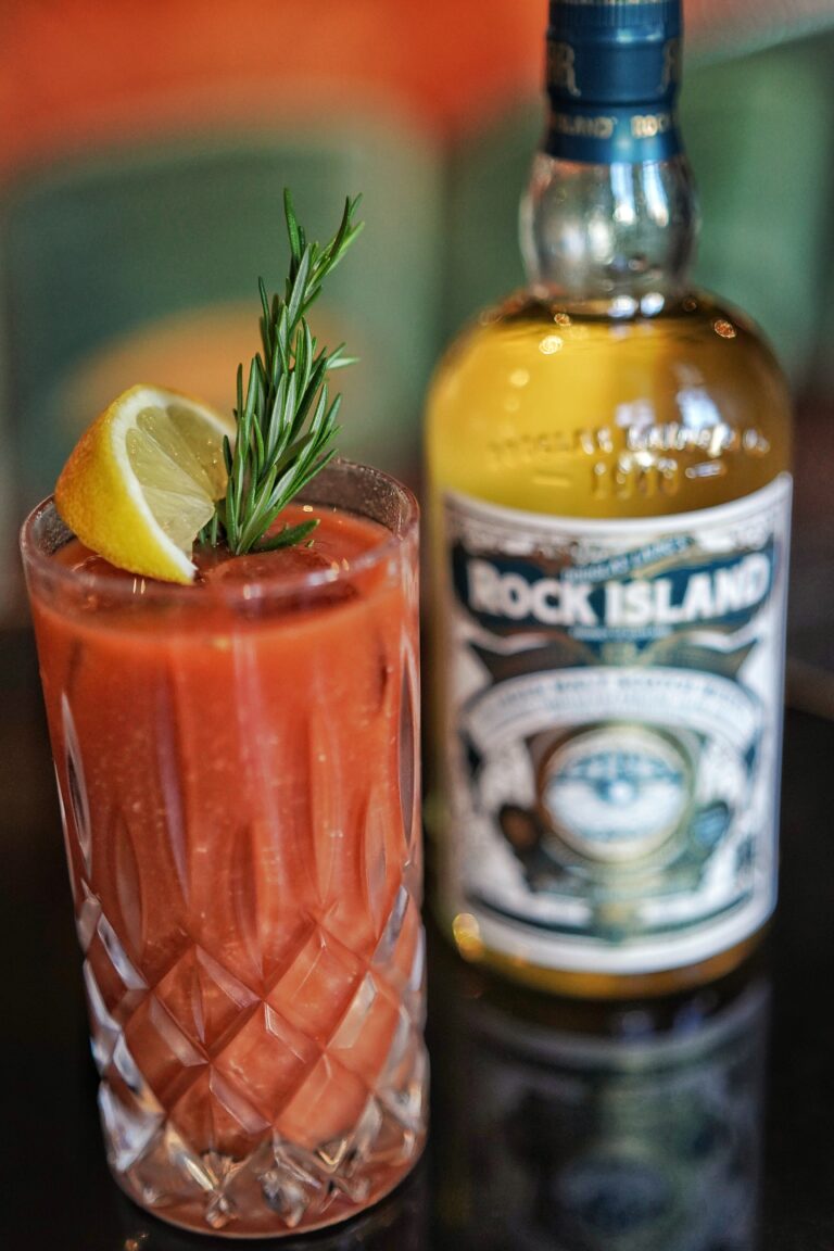 Rock Oyster Bloody Joseph whisky cocktail